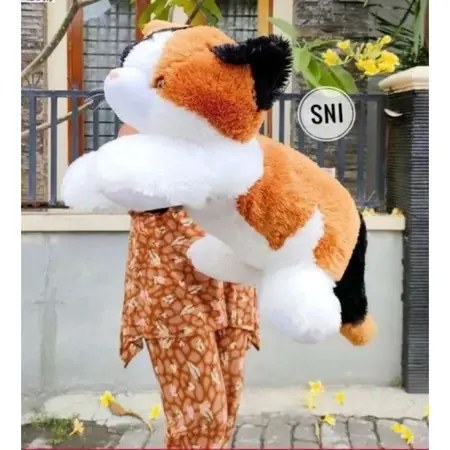 Boneka kucing Jumbo Lyng Cat Esmeralda 1 Meter